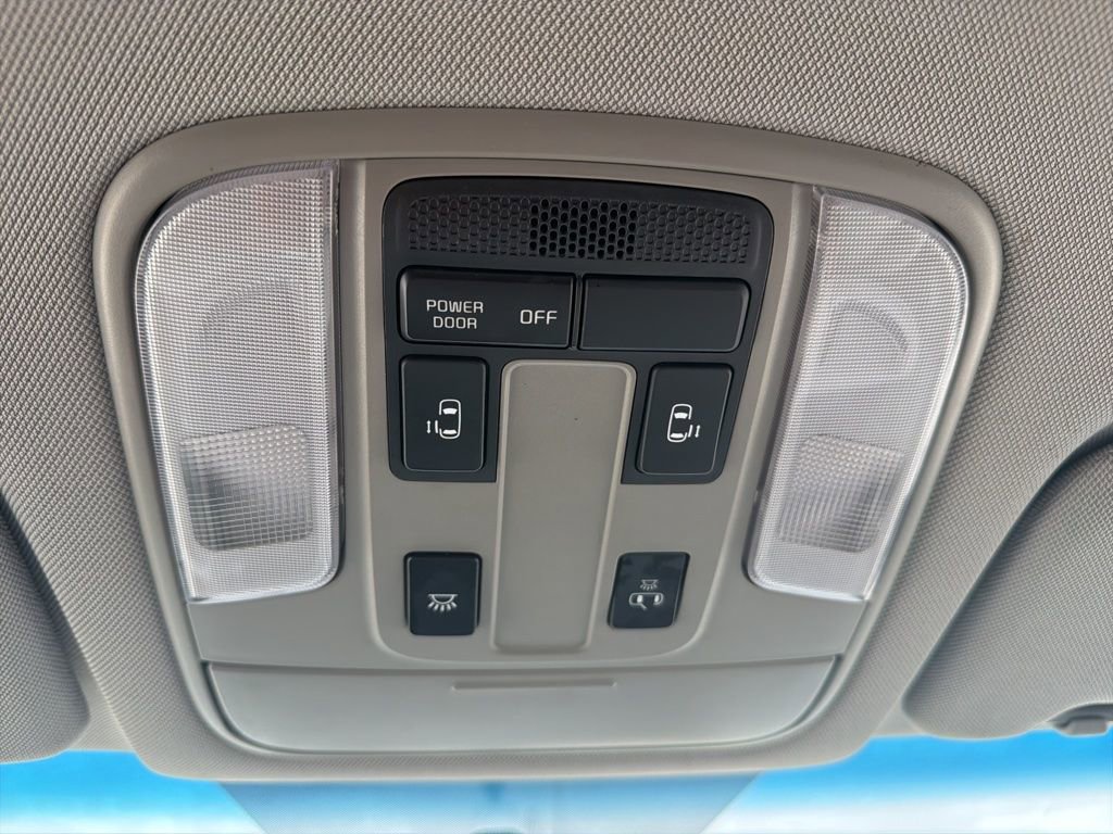 Used 2016 Kia Sedona LX w/ LX Convenience Package image 21