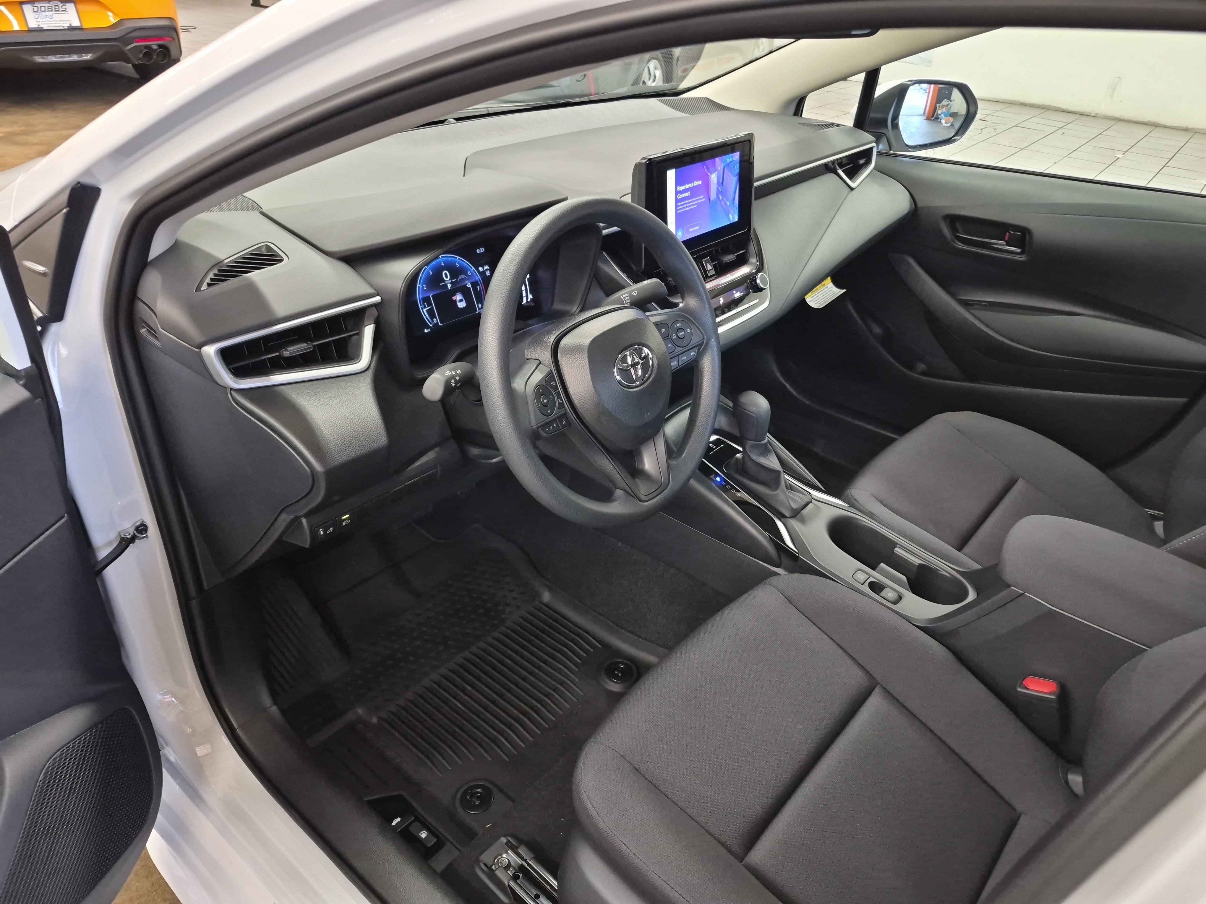 Used 2026 Toyota Corolla LE FWD image 12