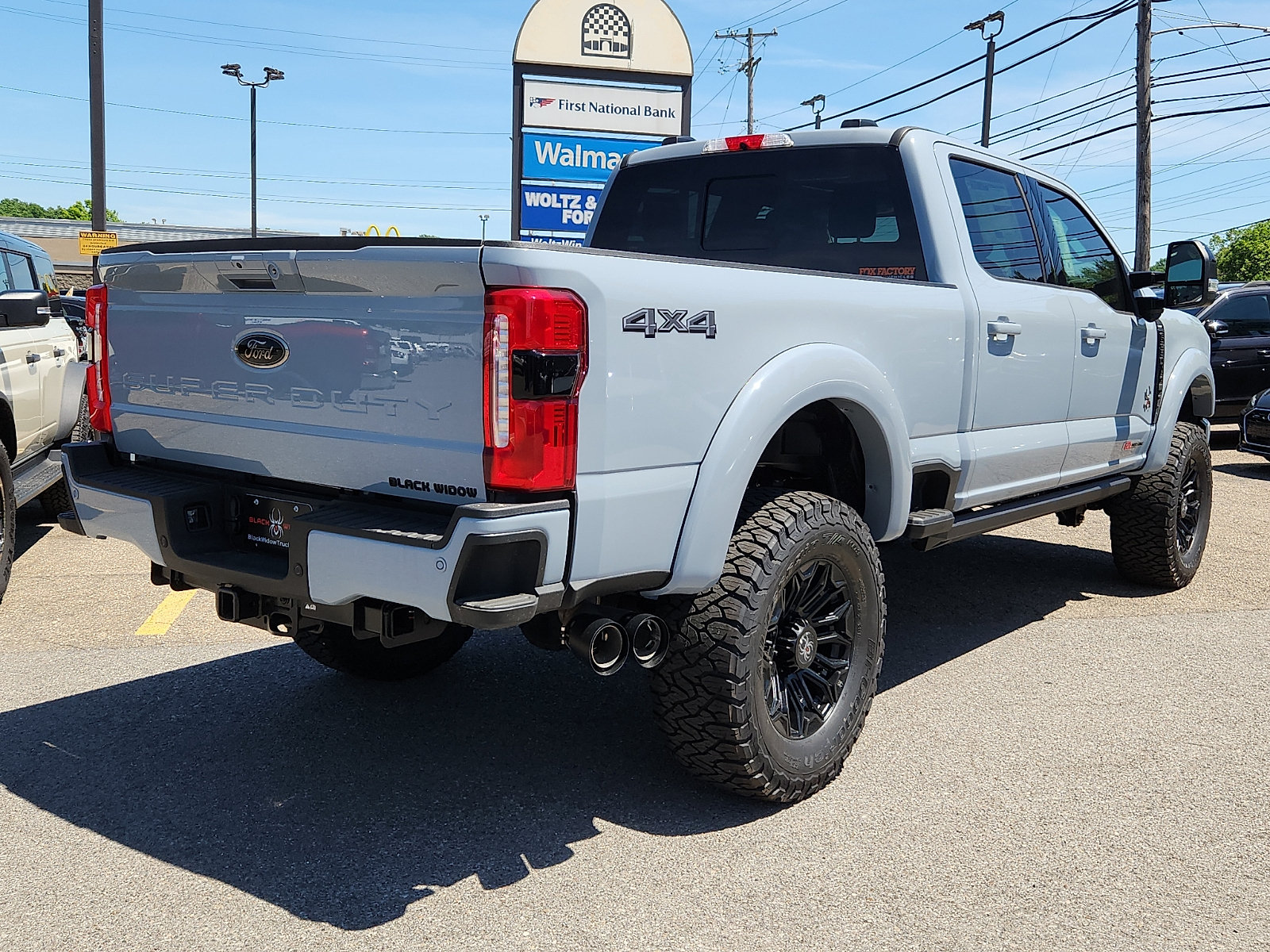 New 2026 Ford F250 Lariat w/ Black Appearance Package AWD/4WD image 6