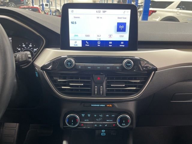 Used 2022 Ford Escape SE w/ SE Sport Appearance Package AWD/4WD image 37