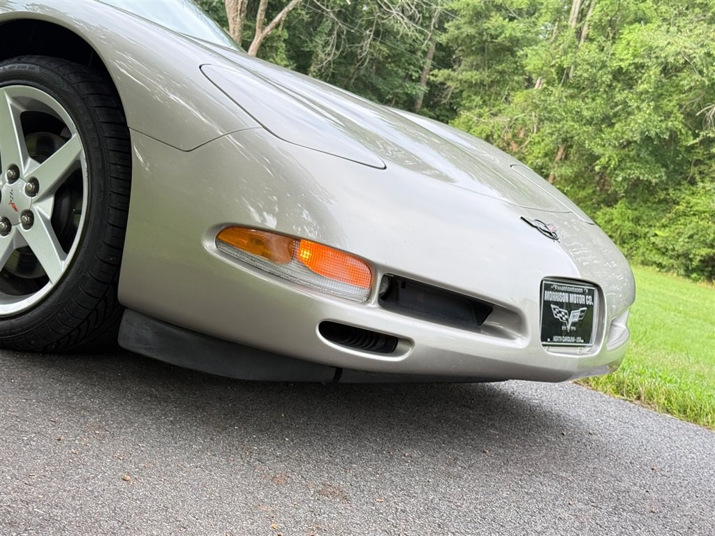 Used 1999 Chevrolet Corvette Convertible w/ Memory Pkg RWD image 32