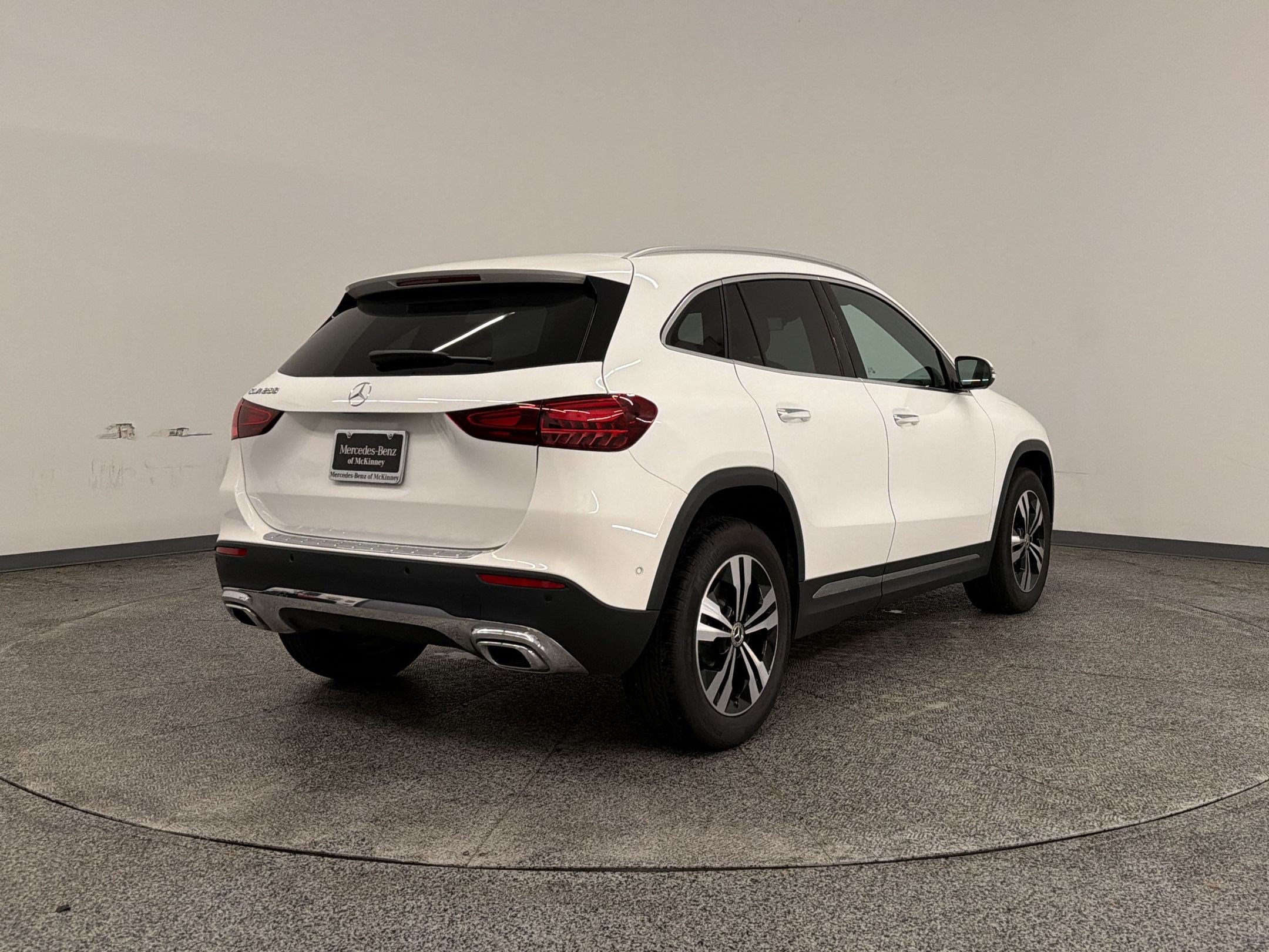 Certified 2026 Mercedes-Benz GLA 250 image 8
