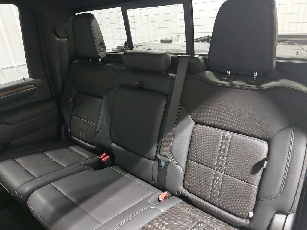 Used 2024 Chevrolet Silverado 3500 High Country w/ High Country Premium Package image 13