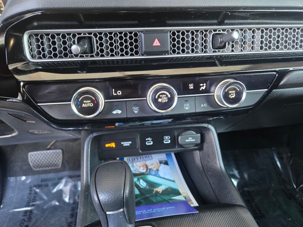 Certified 2025 Honda Civic LX image 13