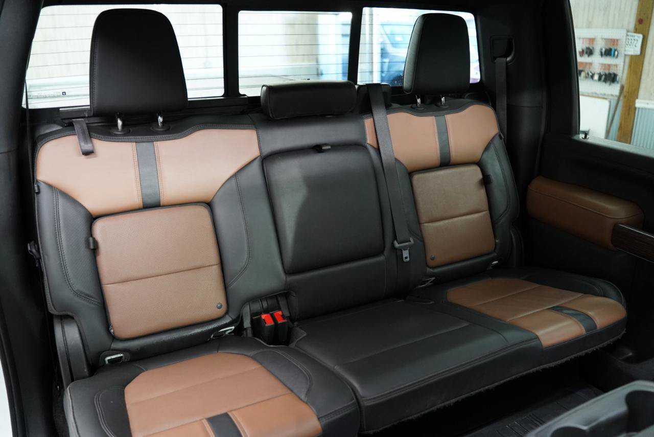Used 2020 Chevrolet Silverado 2500 High Country w/ Z71 Off-Road Package AWD/4WD image 36