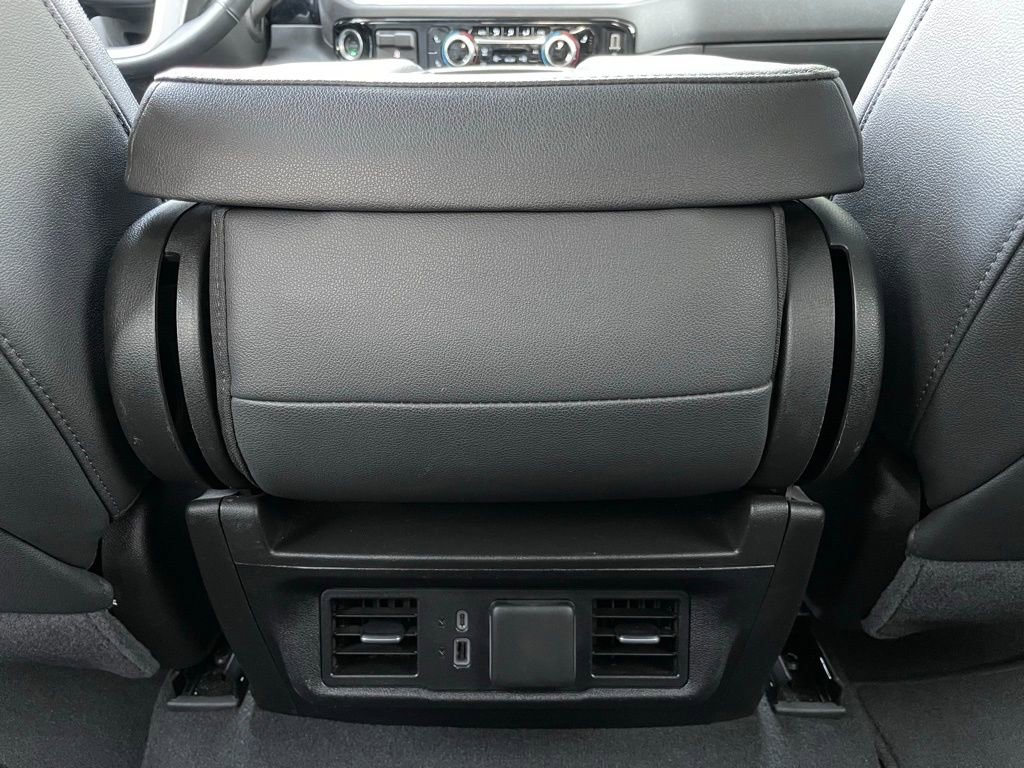 Used 2025 GMC Sierra 1500 SLT AWD/4WD image 28