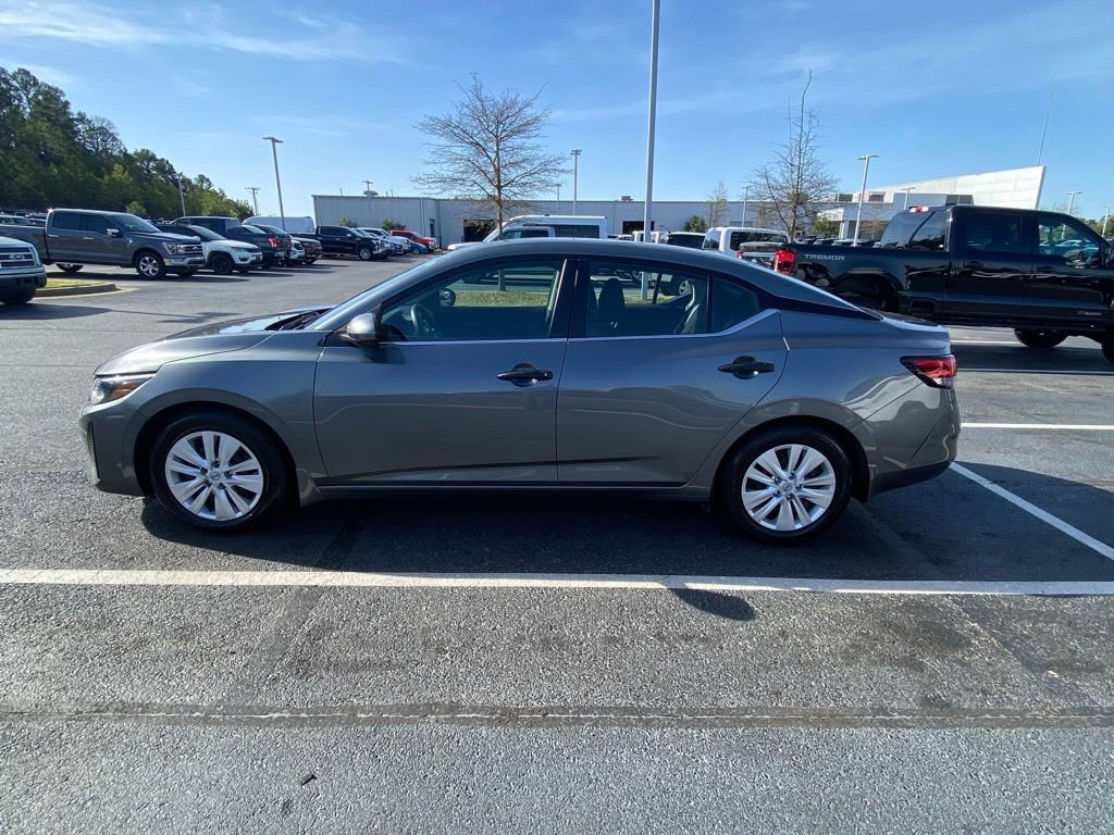 Used 2024 Nissan Sentra S image 4