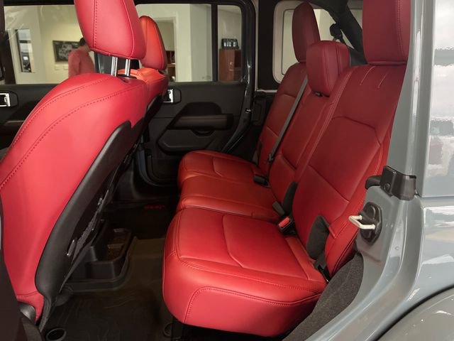 Used 2024 Jeep Wrangler Unlimited Rubicon 392 image 18