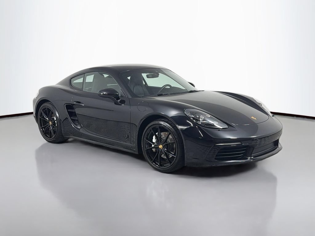 Used 2022 Porsche 718 Cayman w/ Premium Package RWD image 3