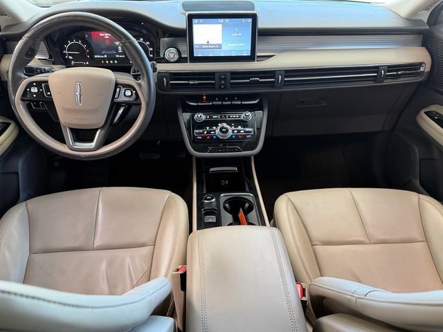 Used 2022 Lincoln Corsair FWD w/ Premium Package image 10