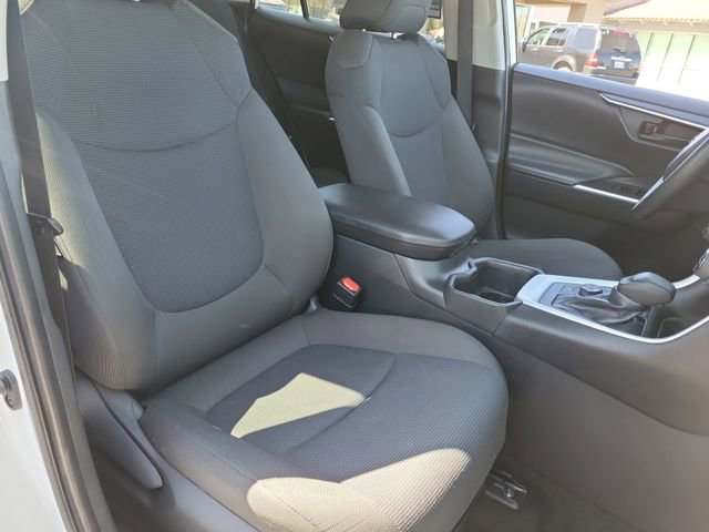 Used 2024 Toyota RAV4 LE AWD/4WD image 22