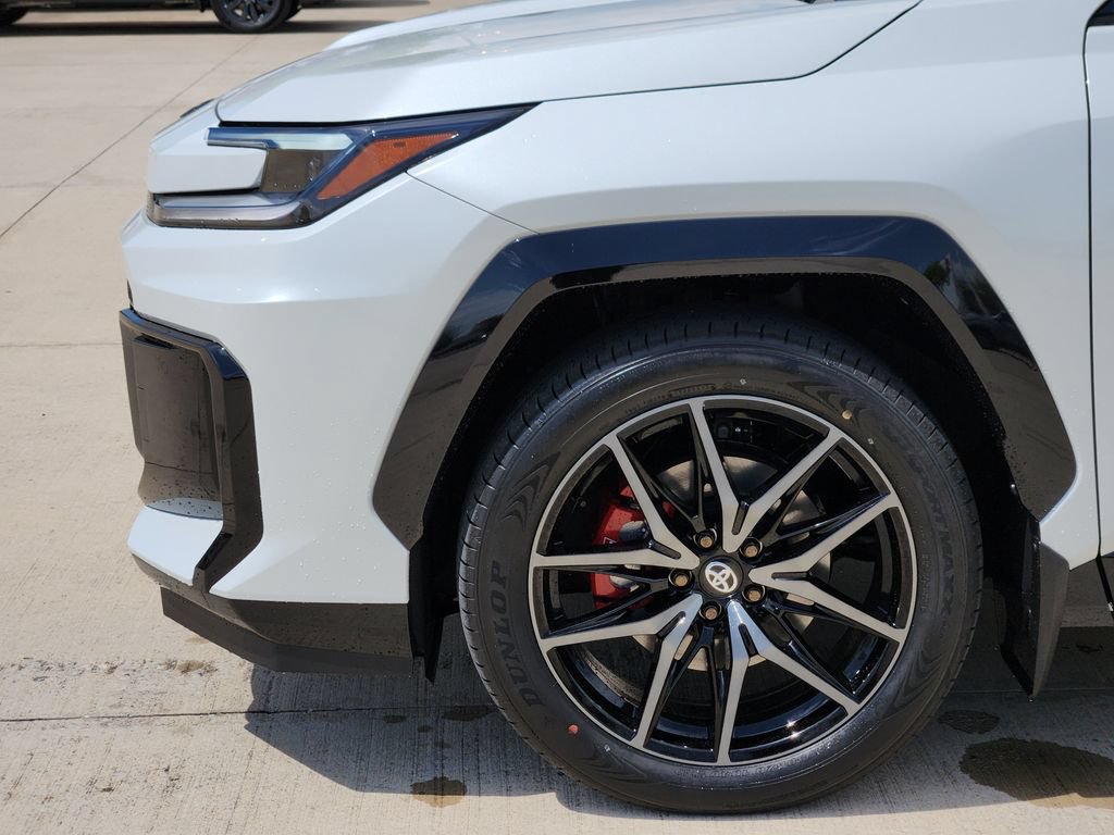 New 2026 Toyota RAV4 AWD Plug-in Hybrid image 5