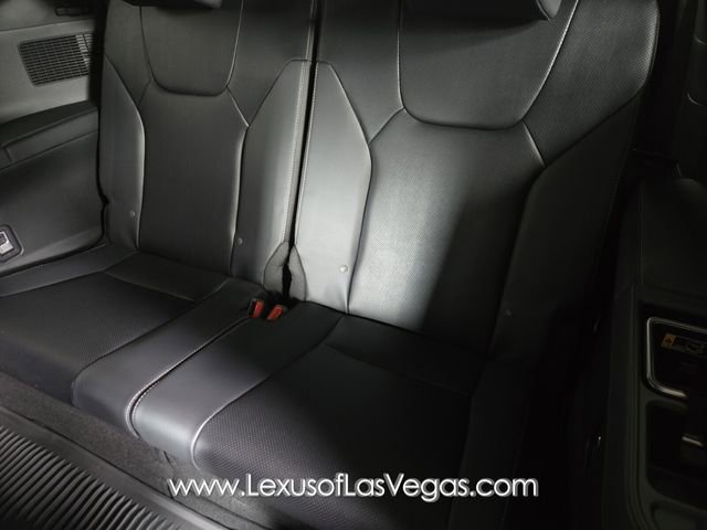 New 2026 Lexus TX 500h AWD image 12
