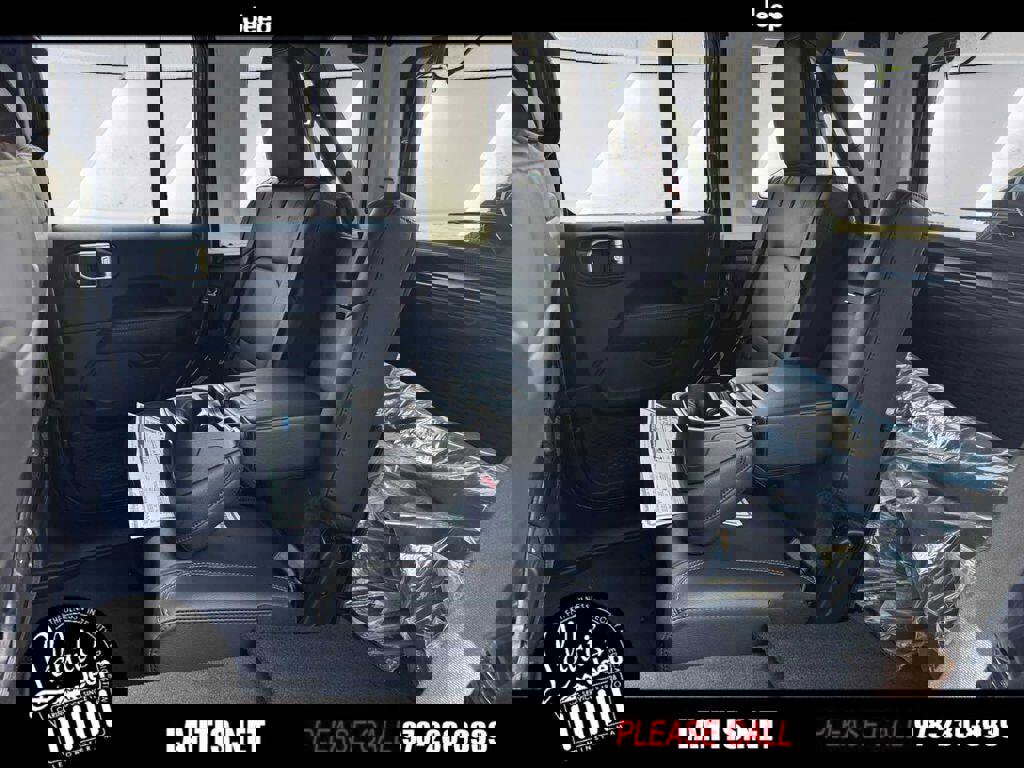 New 2025 Jeep Wrangler Unlimited Sahara image 16