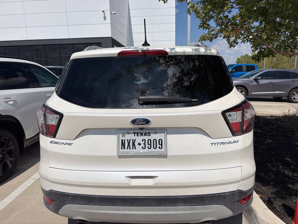 Used 2018 Ford Escape Titanium AWD/4WD image 8