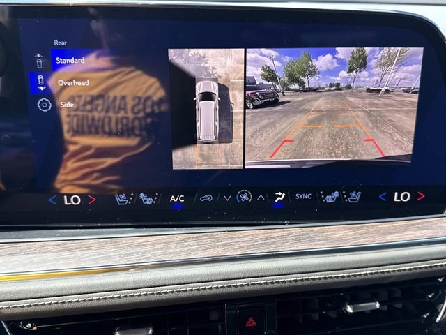 New 2026 Chevrolet Suburban Premier image 27