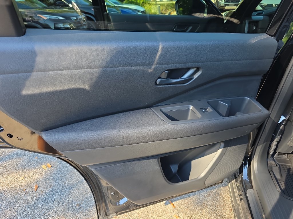 New 2026 Nissan Pathfinder Rock Creek AWD/4WD image 40