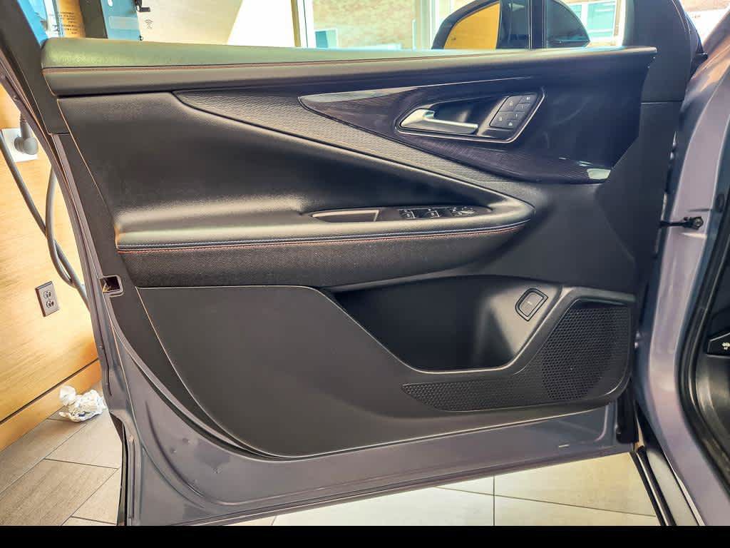 Used 2024 Chevrolet Blazer EV RS AWD/4WD image 19