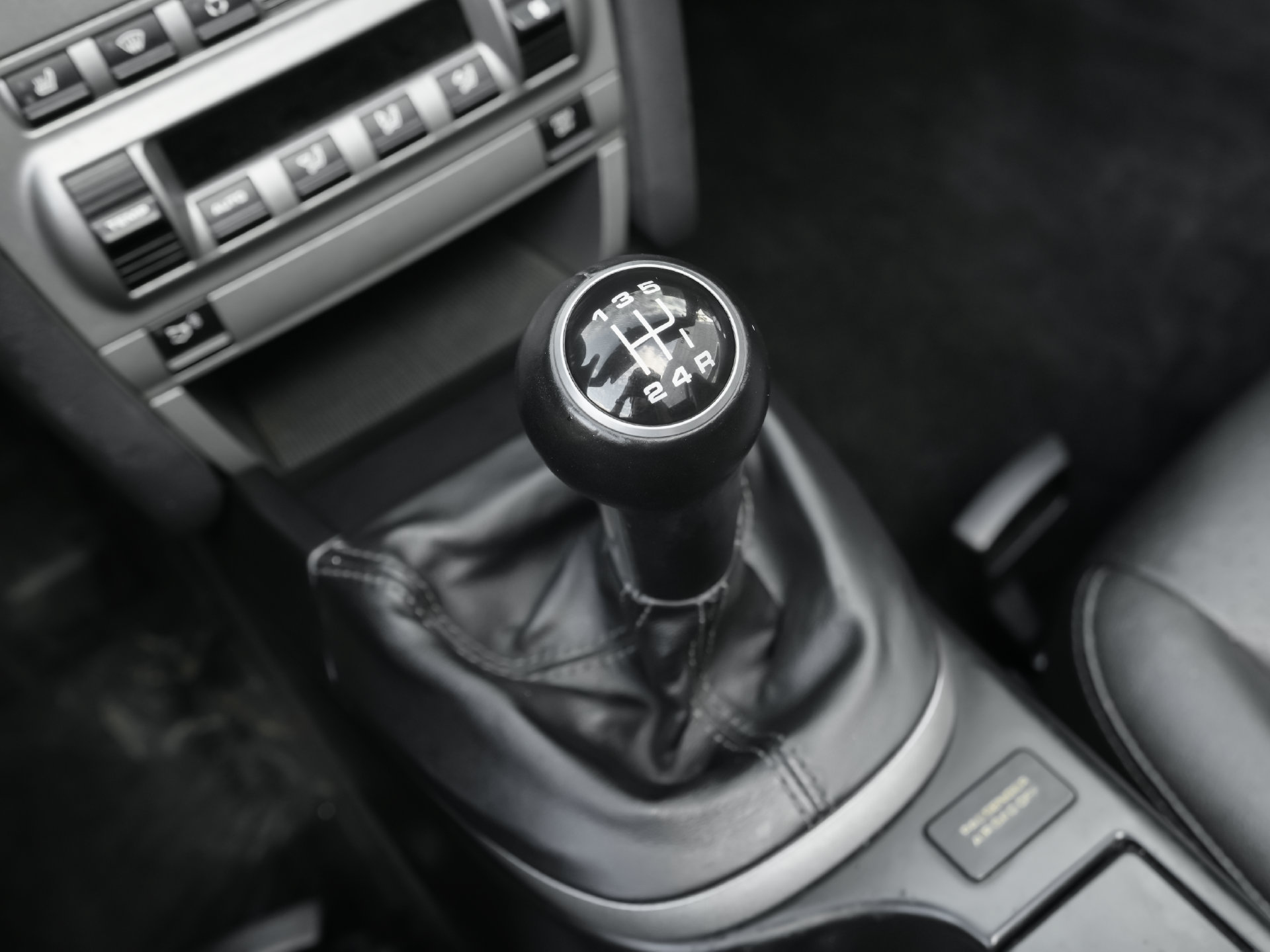 Used 2008 Porsche Boxster RWD image 15