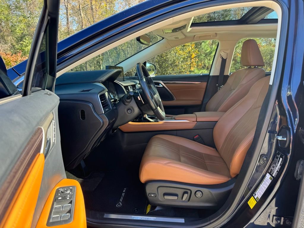 Used 2021 Lexus RX 450h AWD w/ Luxury Package image 26