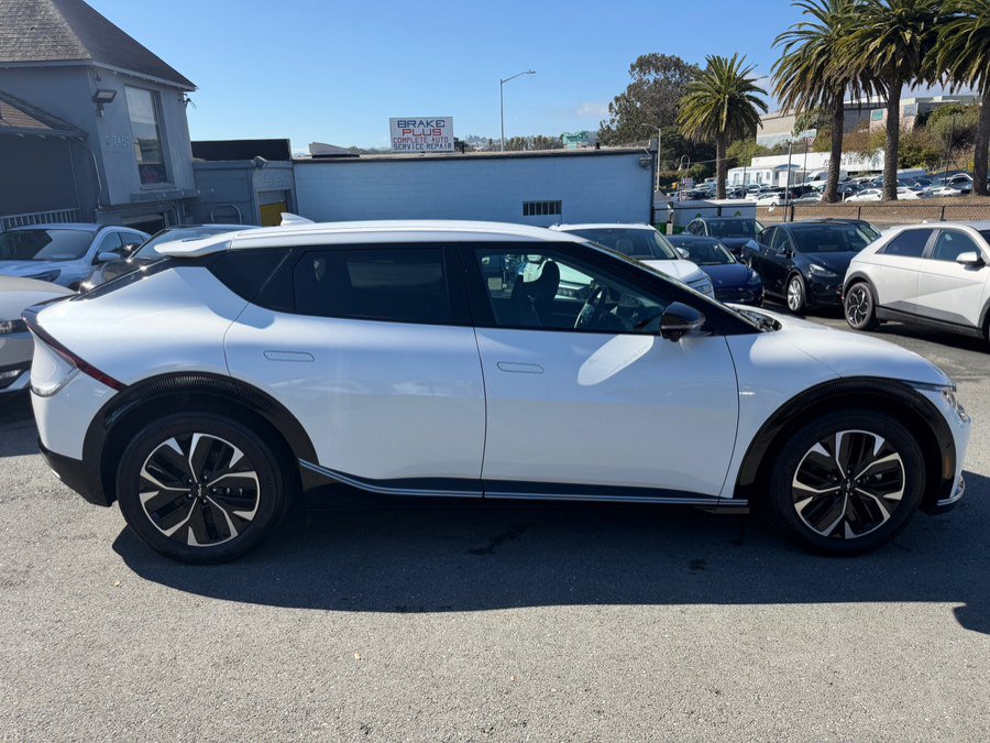 Used 2024 Kia EV6 Wind w/ Wind Technology Package RWD image 4