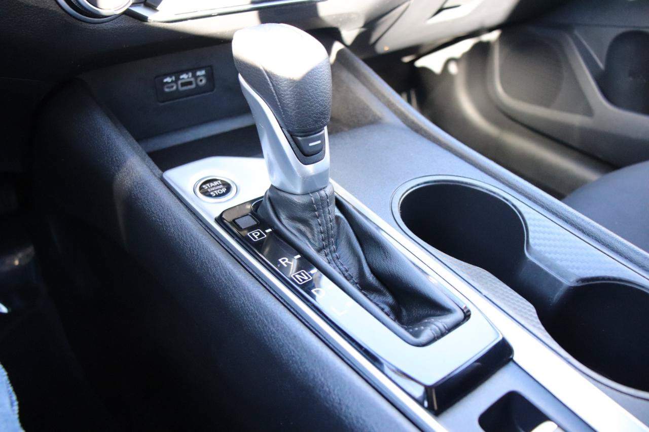 Used 2025 Nissan Altima 2.5 SV AWD/4WD image 35