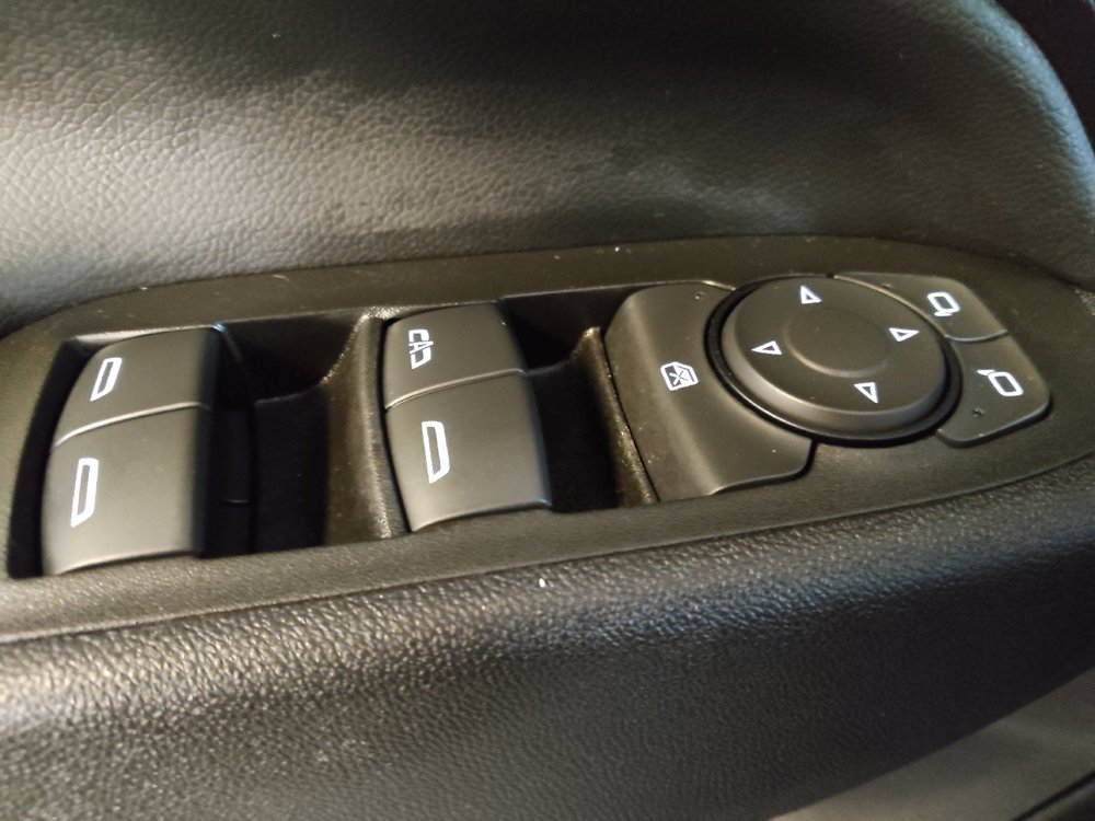 Used 2022 Chevrolet Equinox LT FWD image 27