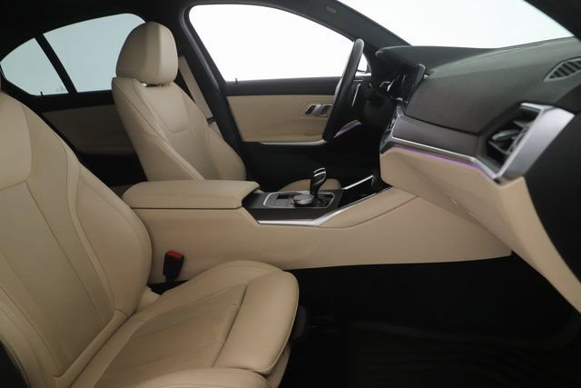 Used 2022 BMW 330e xDrive image 31