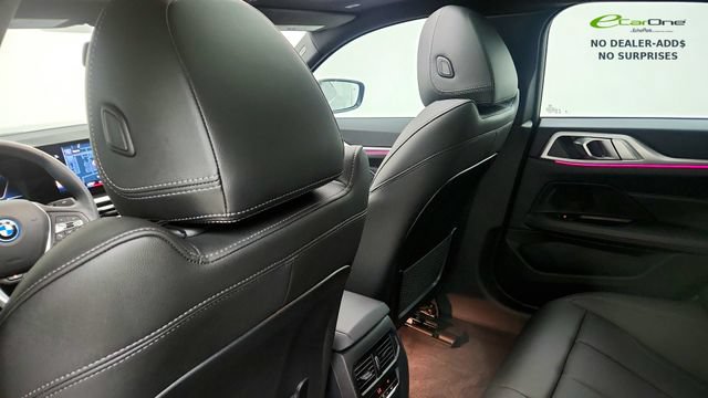 Used 2023 BMW i4 eDrive35 w/ Premium Package RWD image 51