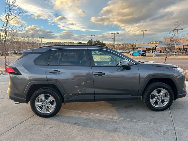 Used 2025 Toyota RAV4 XLE image 9