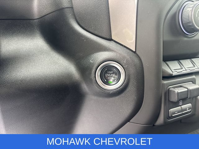 Used 2025 Chevrolet Silverado 2500 Custom w/ Custom Value Package AWD/4WD image 17
