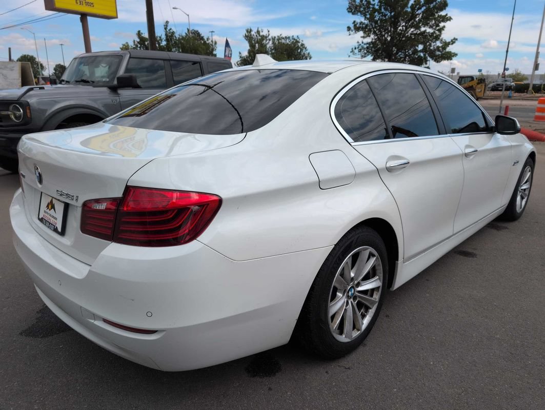 Used 2015 BMW 528i xDrive Sedan AWD/4WD image 7