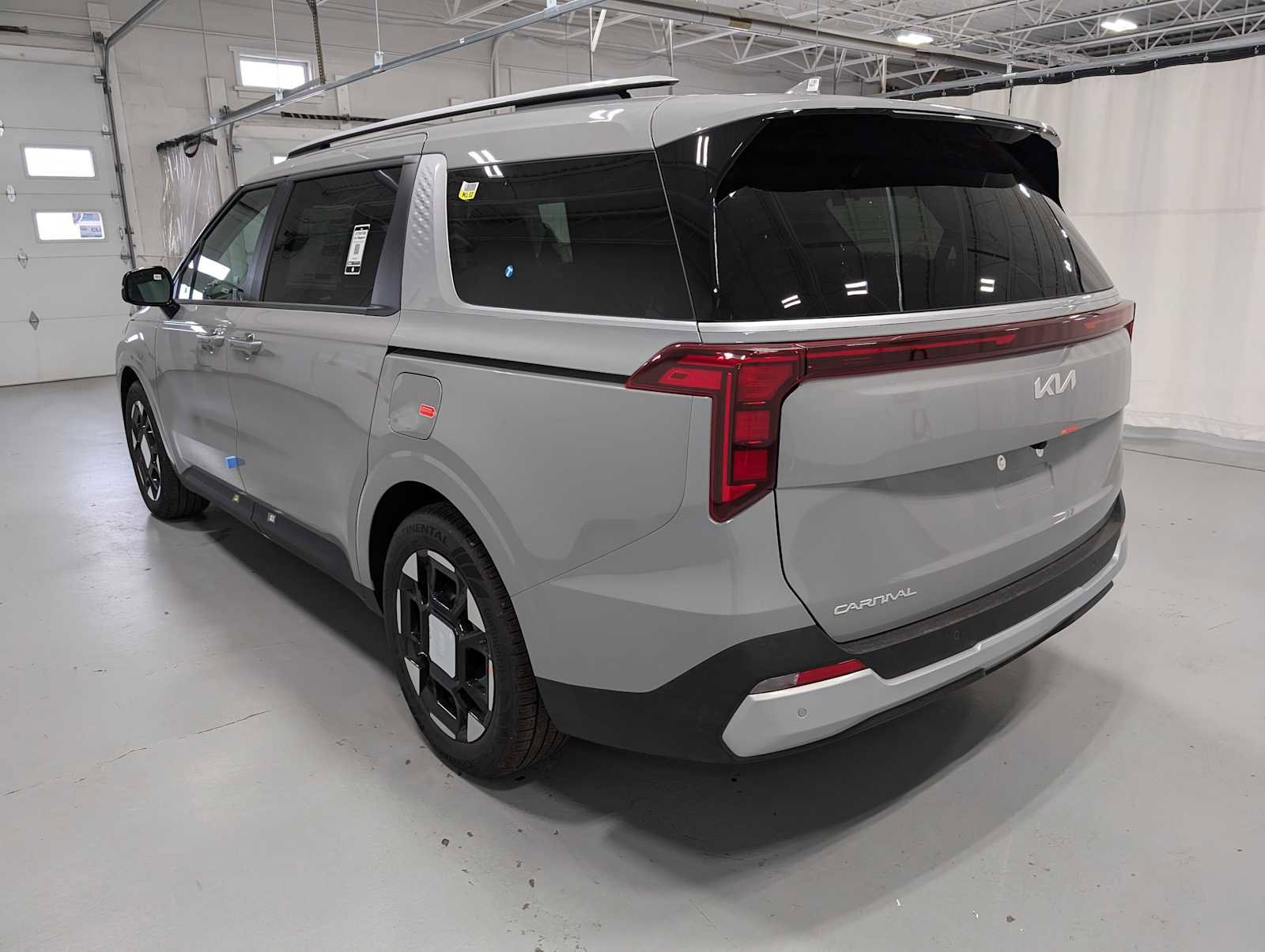 New 2026 Kia Carnival EX image 10