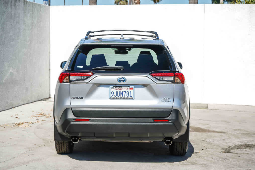 Used 2024 Toyota RAV4 XLE w/ Convenience Package AWD/4WD image 5