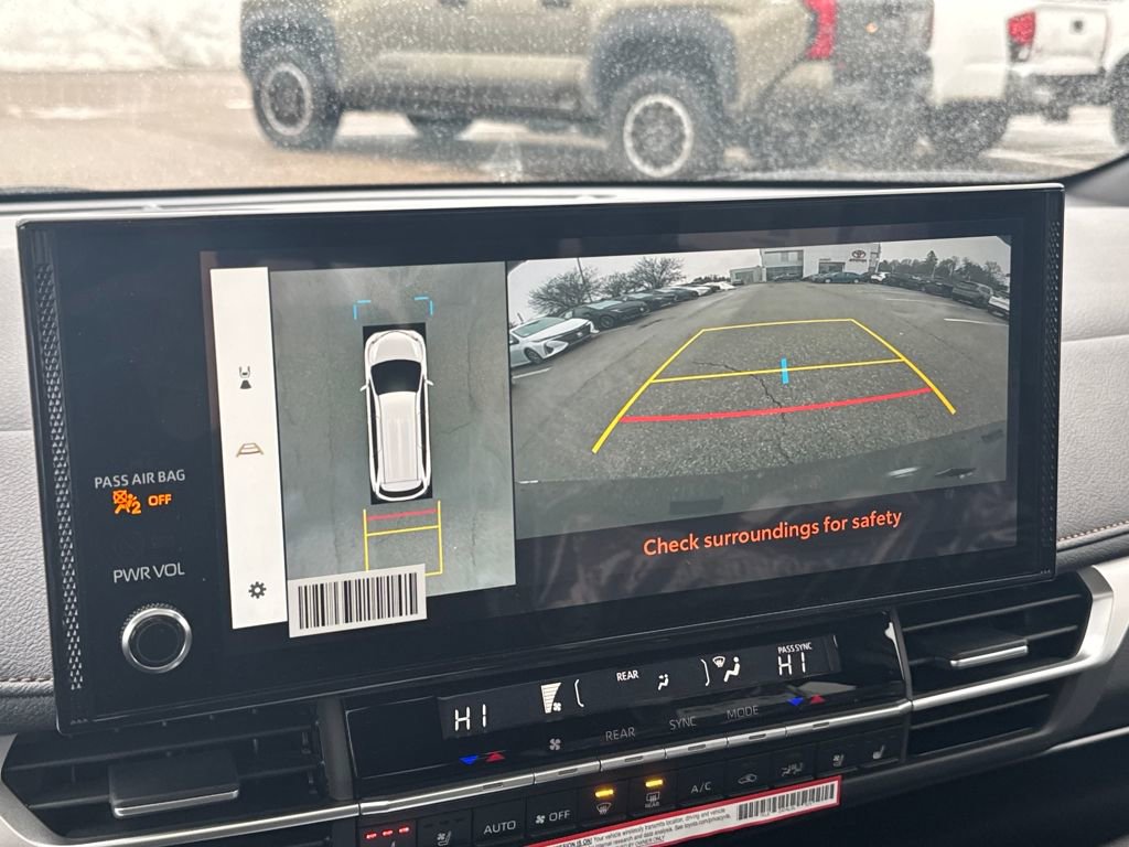 New 2026 Toyota Sienna Platinum image 22