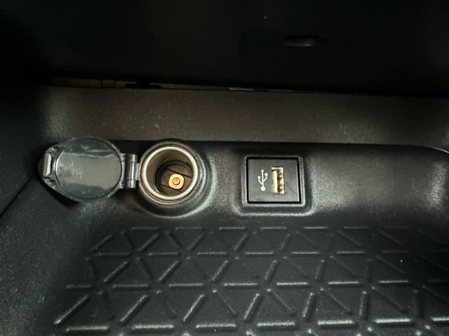 Certified 2024 Toyota RAV4 XLE AWD/4WD image 39