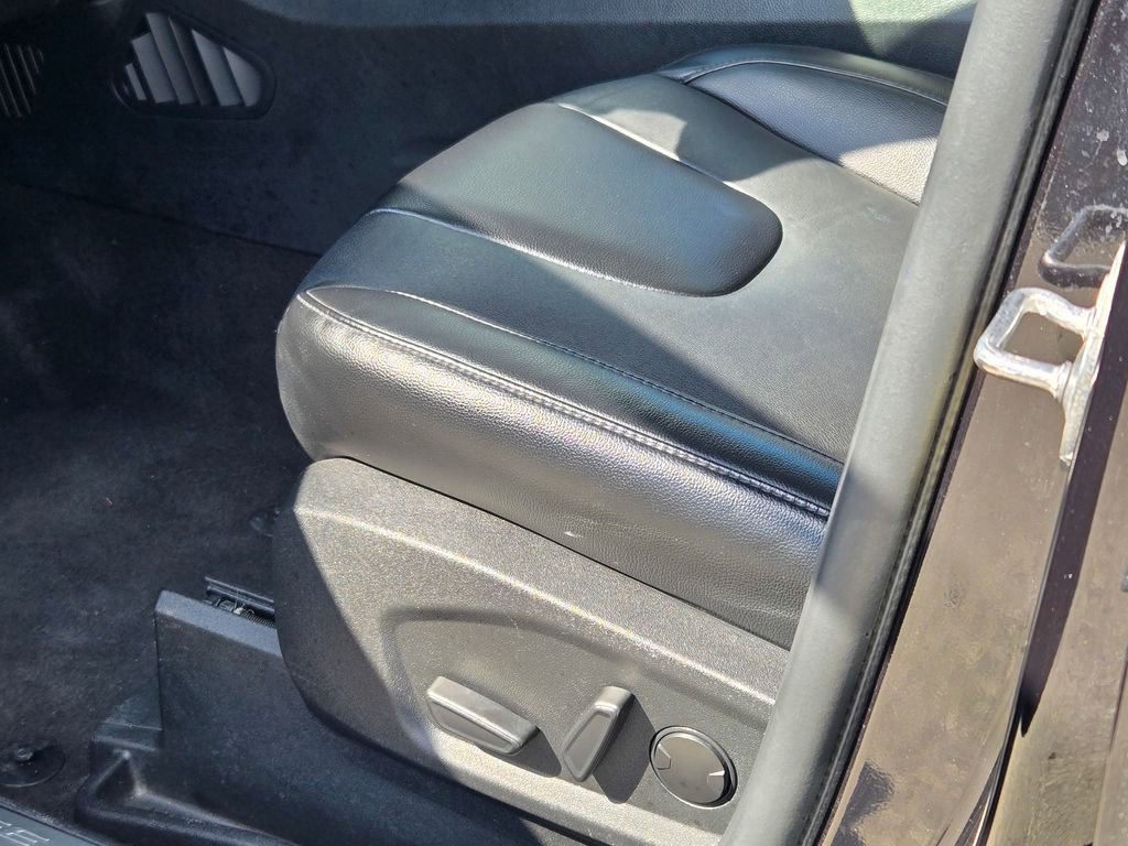 Used 2022 Ford Edge Titanium image 32