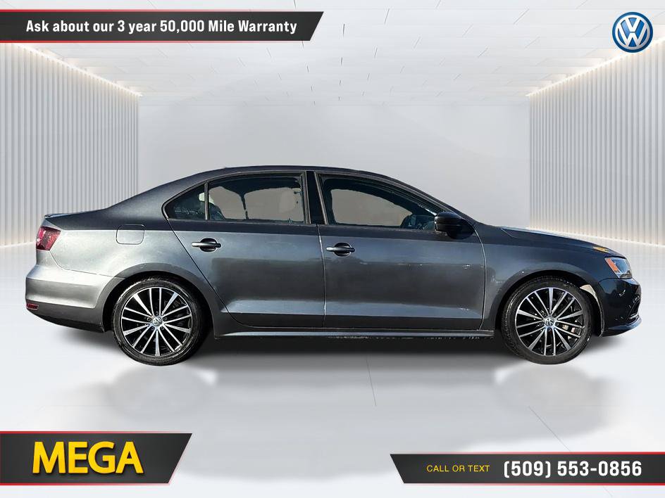 Used 2015 Volkswagen Jetta Sport FWD image 5