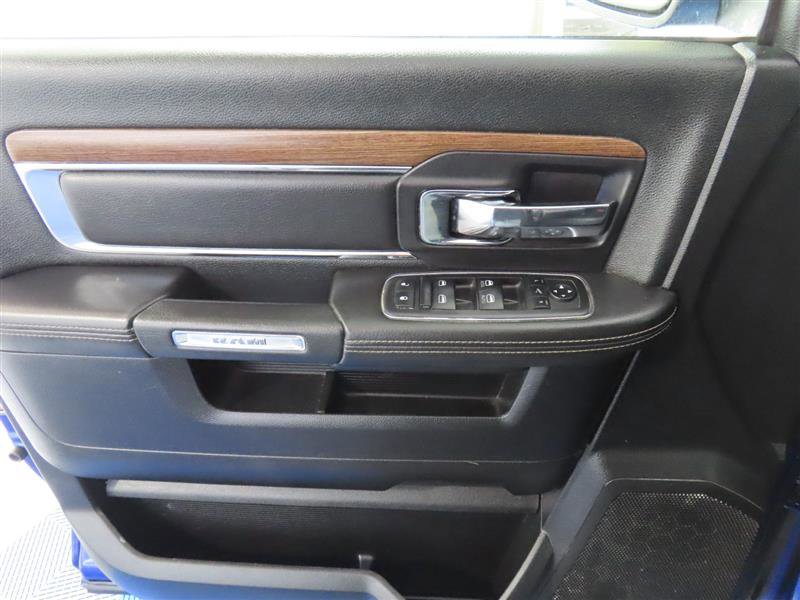 Used 2015 RAM 1500 Laramie w/ Convenience Group image 15