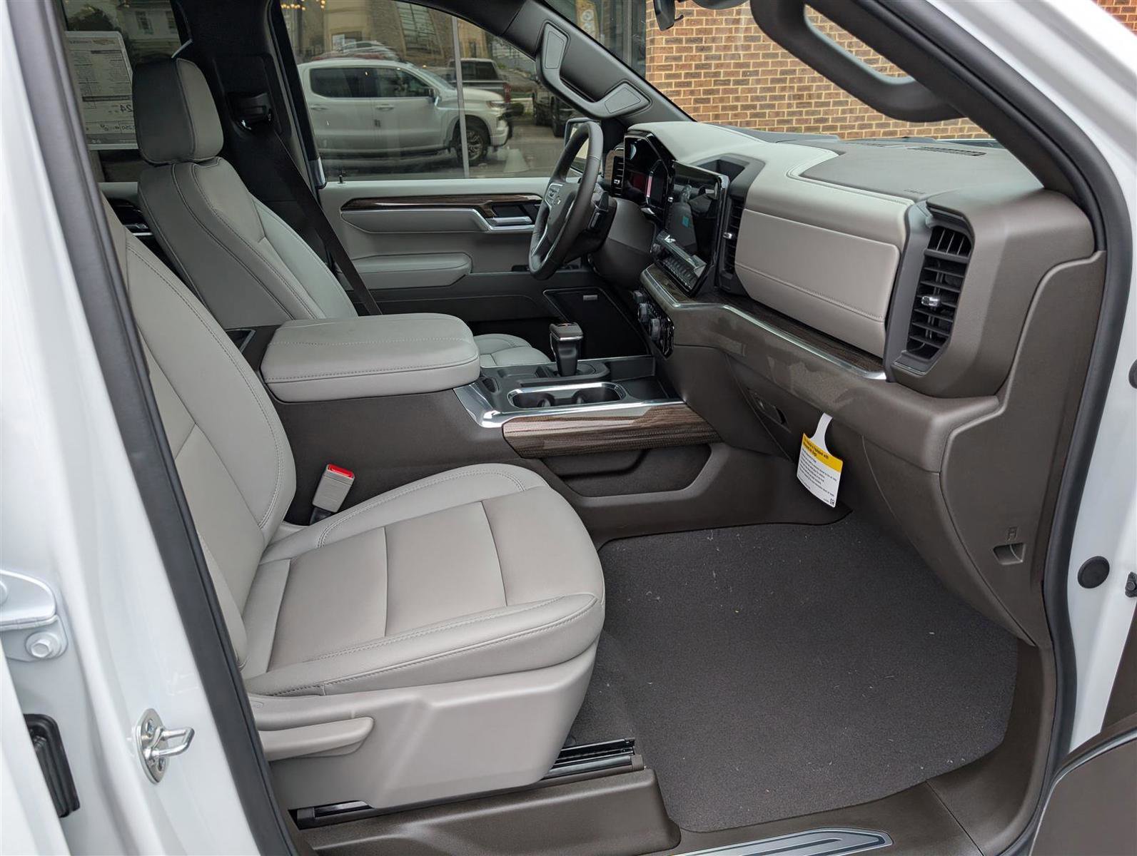 New 2026 Chevrolet Silverado 1500 RST w/ RST All Star Premium Package image 7