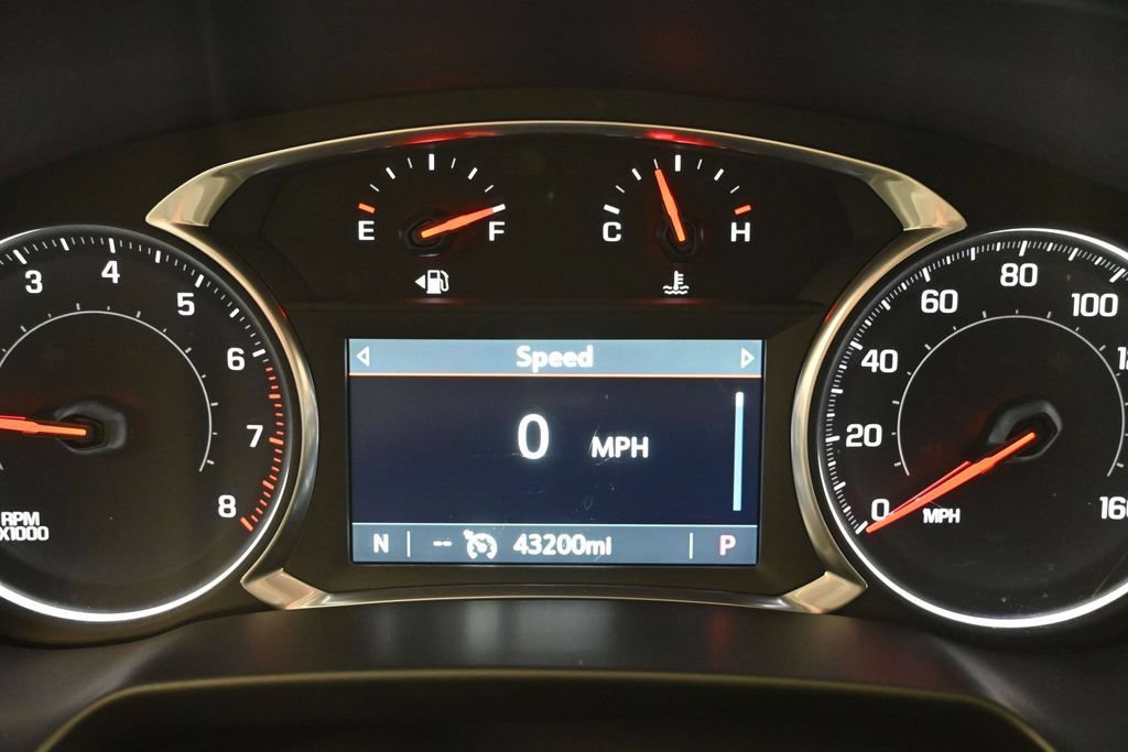Used 2024 Chevrolet Blazer LT w/ Midnight/Sport Edition FWD image 5