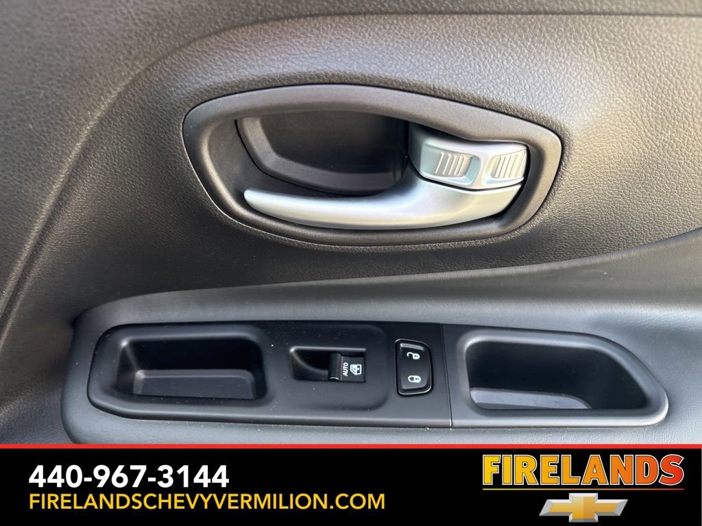 Used 2022 Jeep Renegade Latitude w/ Convenience Group image 28
