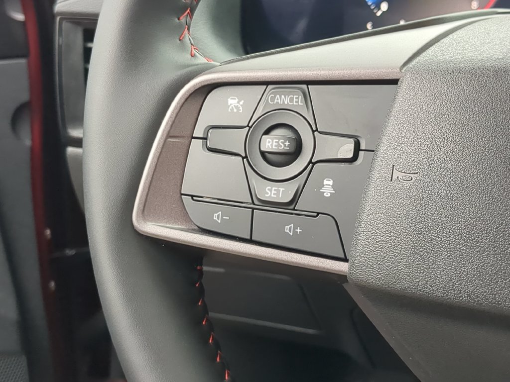 Certified 2026 Nissan Sentra SR w/ Floor Mat Package FWD image 18