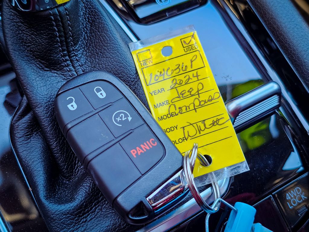 Certified 2024 Jeep Compass Limited w/ High Altitude Package image 39