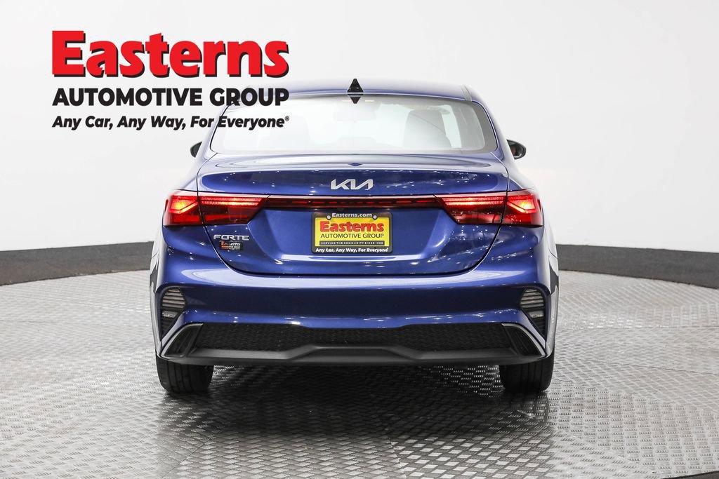 Used 2023 Kia Forte LXS image 6