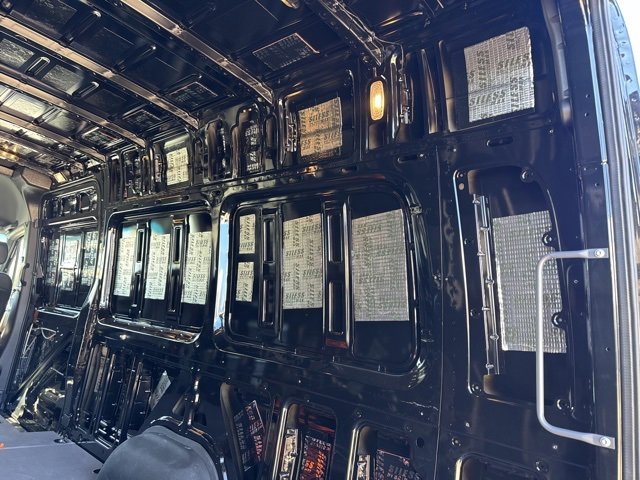 Used 2025 Mercedes-Benz Sprinter 2500 image 13