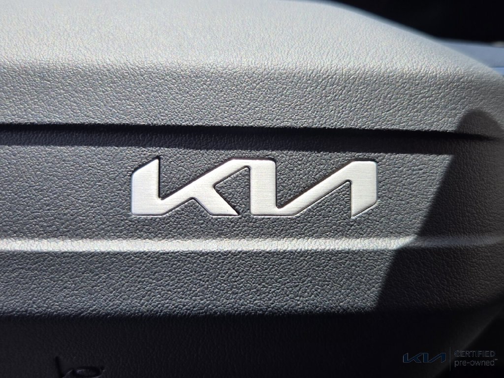 Certified 2026 Kia Sorento LX FWD image 27