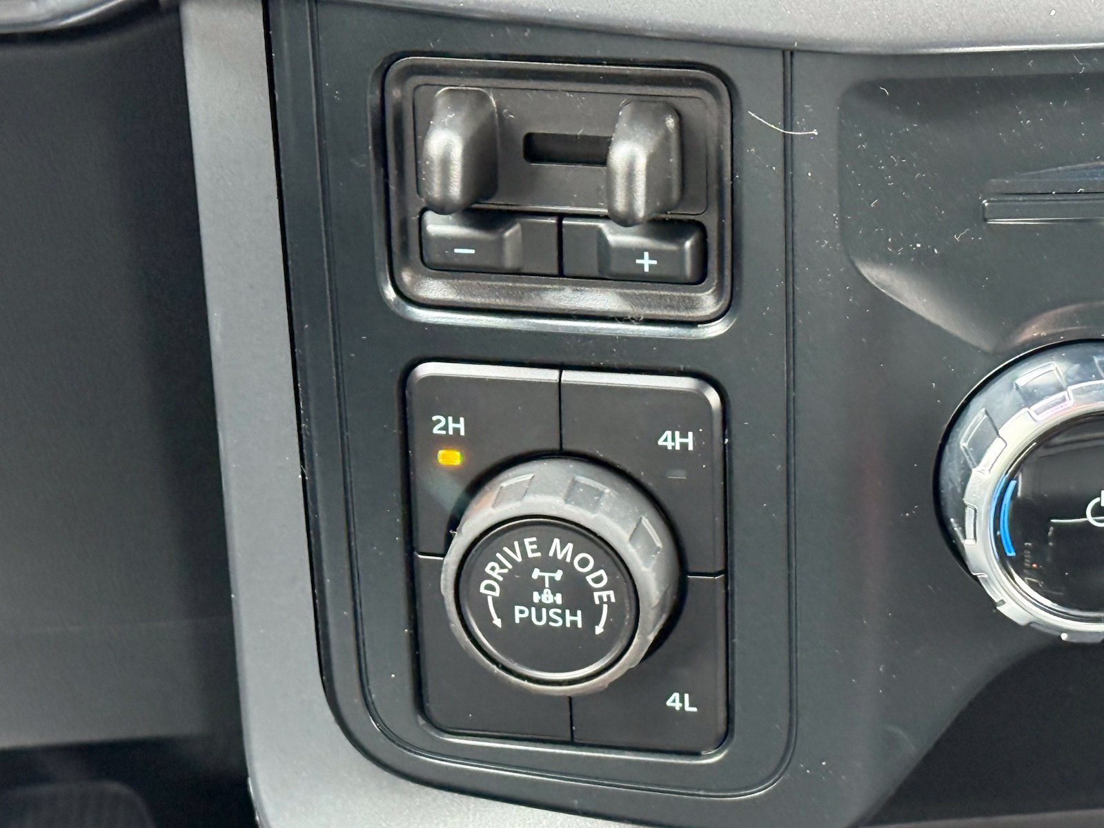 New 2026 Ford F150 XLT AWD/4WD image 27