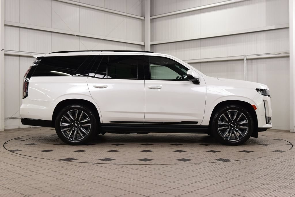 Used 2024 Cadillac Escalade Sport Platinum AWD/4WD image 9