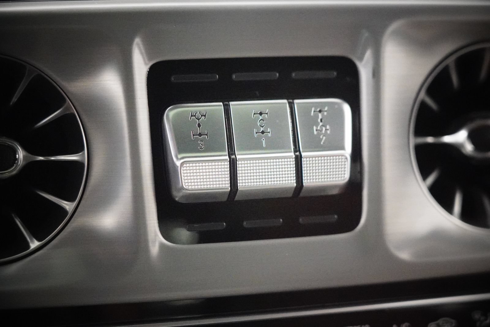 Certified 2020 Mercedes-Benz G 550 image 25
